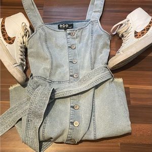 🌸Supper cute denim button down dress🌸
